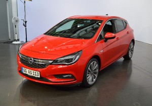 Opel Astra Sitz 05