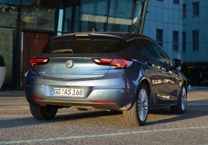 Opel Astra 04