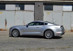 ford-mustang-gt-19